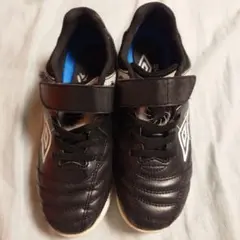 Umbro トレーニングシューズ ブラック 21cm