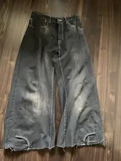 levi's リメイク　ブラックブーツカットデニム