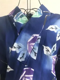 【昭和レトロ】浴衣 バラ柄 紺色　手縫い仕立て