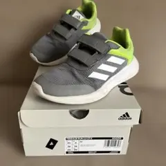 アディダス　21センチ　スニーカー　キッズ