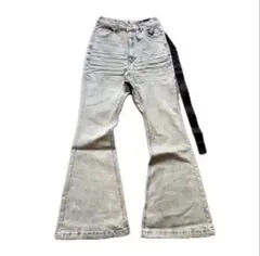 がっつけ。　white boots cut denim opium bolan似 white boots cut denim opium - メルカリ