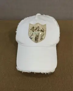 Item thumbnail for item 9411fbb2-0cb3-4882-adee-7b16d0d2d084