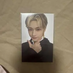 seventeen ジュン　ピアス　トレカ