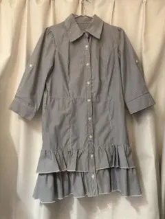 ストライプ 五部丈 フリル付きシャツワンピース