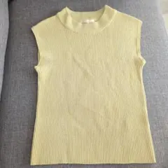 BE RADIANCE ノースリーブ イエロー ラメ トップス