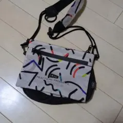 kiu サコッシュ ショルダーバッグのサムネイル
