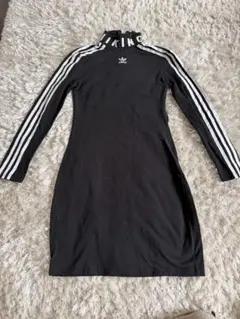 adidas アディダス　ハイネック　ワンピース　タイトドレスのサムネイル