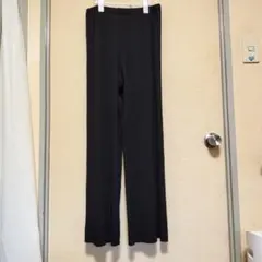 UNIQLO　プリーツストレートパンツ　ブラック　Lサイズ　 新品未使用