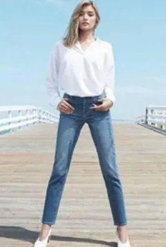 は*ル様 UNIQLO ハイライズ シガレットジーンズ 26インチ