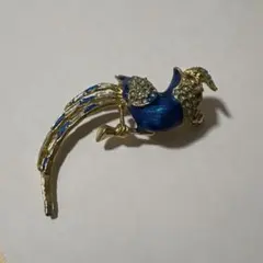 青色の鳥型ブローチ