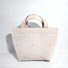 ヌビバッグ　シンプルなトートバッグ　シェルピンク　刺繍　リボン