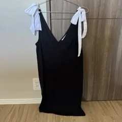 H&M リボン付き黒ワンピース US XS
