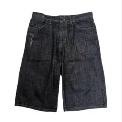 Item thumbnail for item 3f666290-2cd6-433e-8860-83eb255db526