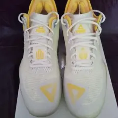 Item thumbnail for item 82a36b0a-2b0f-4bab-b4e5-3fd9a180d8b5