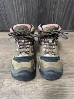 KEEN トレッキングシューズ 23.5