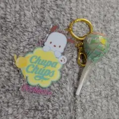 チュッパチャプス　サンリオ　キーホルダー　ポチャッコ