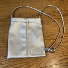 シルバー ショルダーバッグ