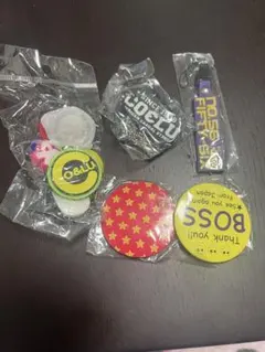 し*れ様 ココルル　ネックレス　バッヂ　ストラップ　セットのサムネイル