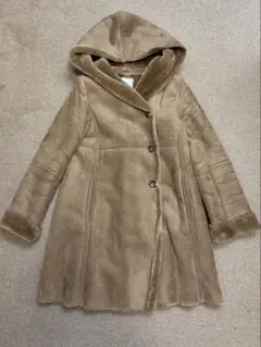 ムートンコート