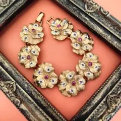 春！アンティーク ヴィンテージ 青い花 犬ふぐりの花 ネックレス 