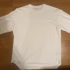 GU ロングTシャツ