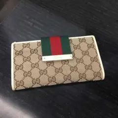 ひろきん様専用！GUCCI財布。