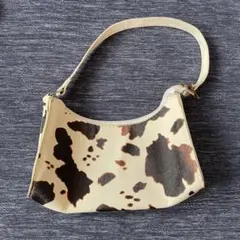 アニマル柄バック 牛柄バックハンドバッグ