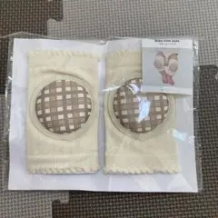 スリーコインズ　ベビーニーパッド