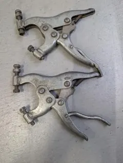 Item thumbnail for item c3efa5fe-2402-4df8-a7a4-7edf49bc1042