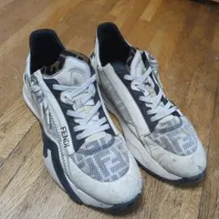 FENDI FLOW SHOES/サイドジップ ロゴ スニーカー　UK9