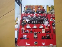➂雛人形　七段飾り（御雛道具、親王台）