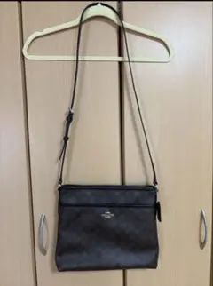 美品　COACH コーチ シグネチャー ショルダーバッグ 斜めがけ