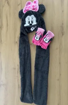ディズニーストア　ミニーちゃん帽子マフラーと手袋　2点セット