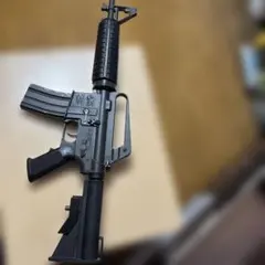 マルイ SR-16 M4 外装メタル、グリップMOE取付済,acog レプリカ等