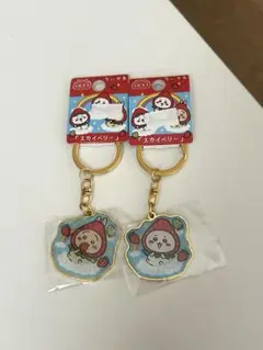 《新品 未使用品》ちいかわキーホルダー“栃木限定スカイベリー”のサムネイル
