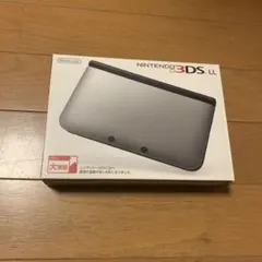 ほぼ新品 極美品 ニンテンドー3DSLL シルバー ブラックのサムネイル