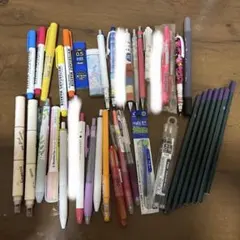 多色ボールペン・マーカーセット 約40本