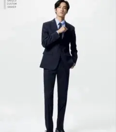 UNIQLO ストレッチウールスリムフィットパンツ