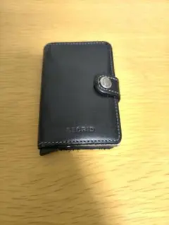 【中古品】SECRID ミニ財布　キャッシュレス　カードケース