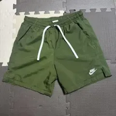 Nike オリーブグリーン ショートパンツ Sサイズ