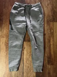 Nike グレー テックフリースジョガーパンツ S