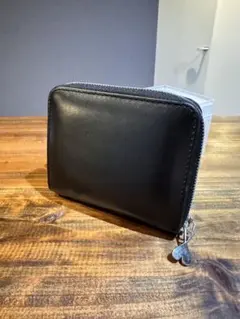 AMI PARIS アミパリス レザー 二つ折り財布 ブラックミニマル