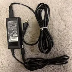 東芝　純正ACアダプター　PA3714U-1ACAのサムネイル