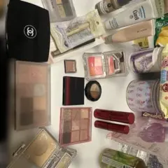 JILL STUART チーク、ファンデ INOUハイライター CHANEL等