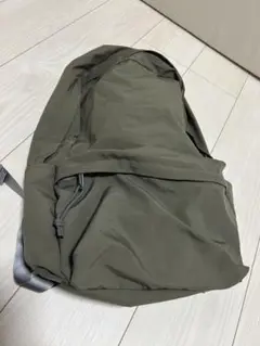 BEAMS オリーブ リュック