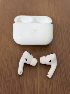 Apple AirPods Pro 第1世代 ワイヤレスイヤホン 充電ケース付き