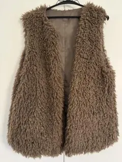 mystic フェイクファーベスト