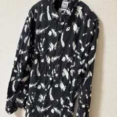 マ*ン様 ZARA 黒白ペイント柄シャツ Lサイズ
