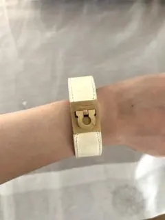 Salvatore Ferragamo ガンチーニ レザー バングルのサムネイル