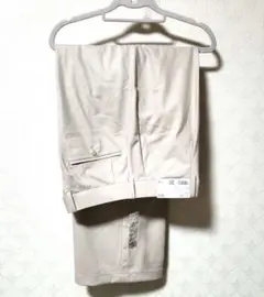 【新品未使用】ユニクロ　タックワイドパンツ XL　ベージュ